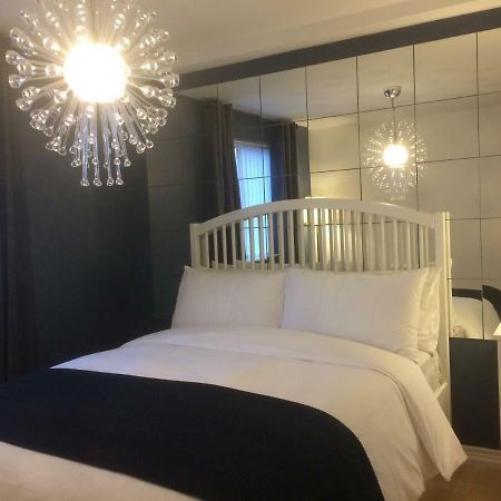 Queens Quarter Holiday Homes (Adults Only) Belfast Eksteriør billede