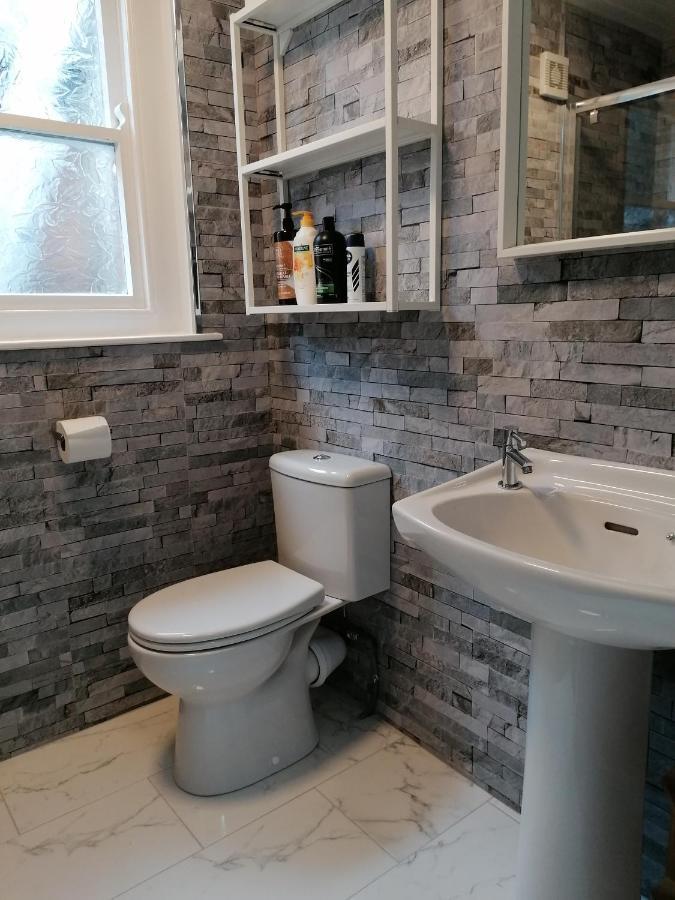 Queens Quarter Holiday Homes (Adults Only) Belfast Eksteriør billede