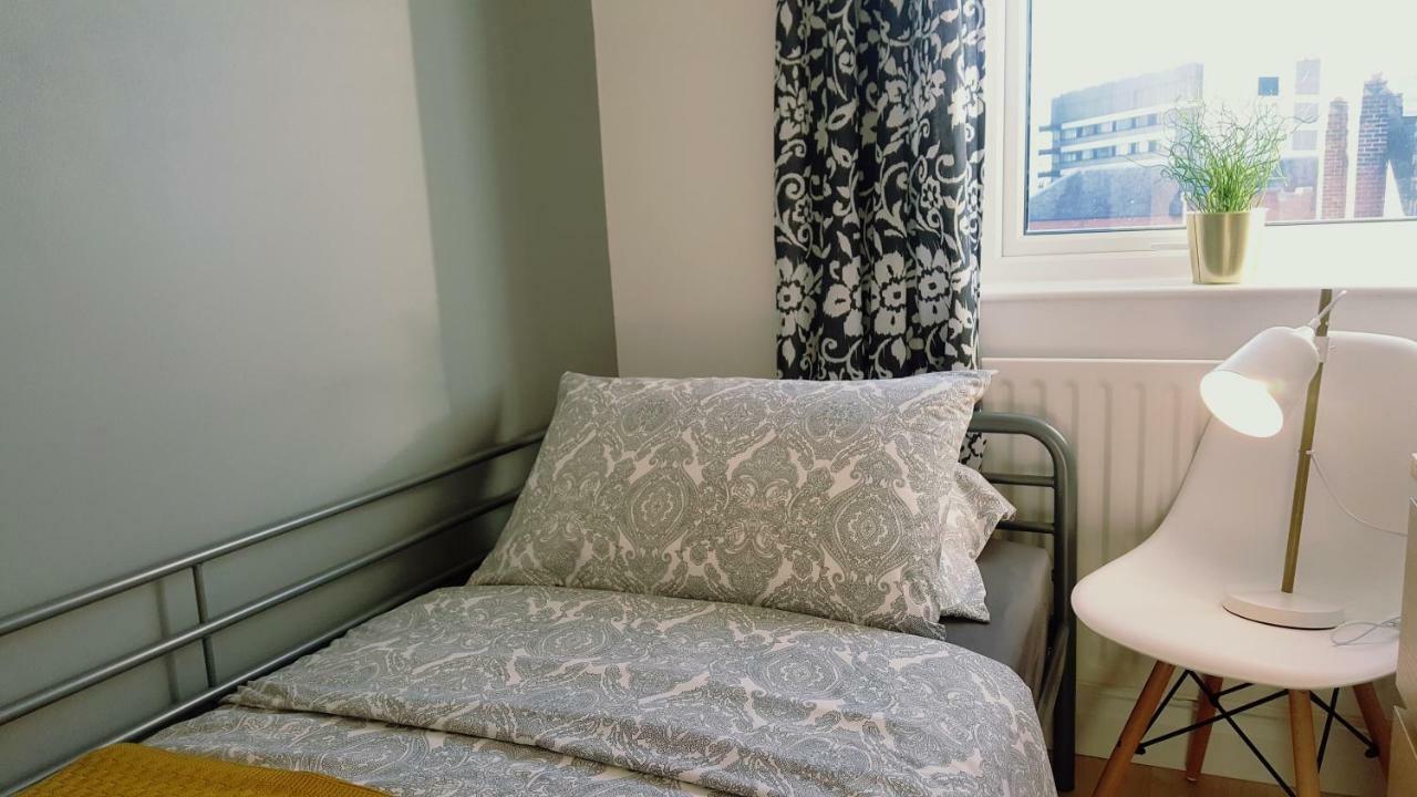 Queens Quarter Holiday Homes (Adults Only) Belfast Eksteriør billede