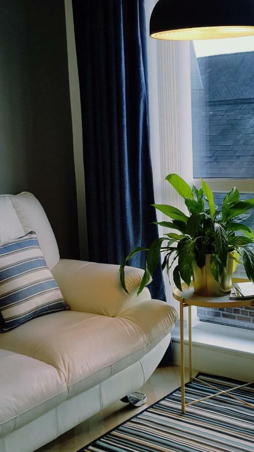 Queens Quarter Holiday Homes (Adults Only) Belfast Eksteriør billede