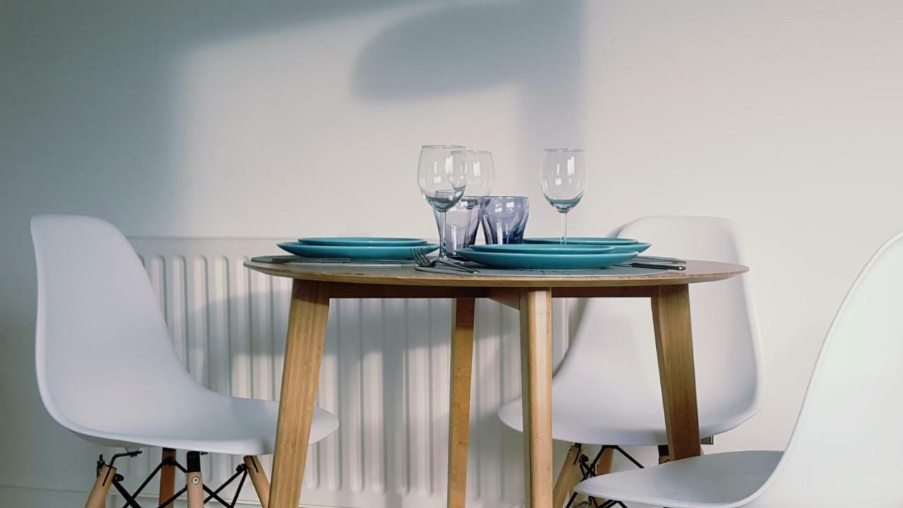 Queens Quarter Holiday Homes (Adults Only) Belfast Eksteriør billede