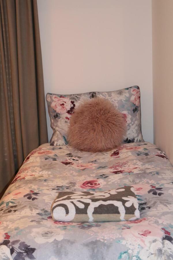 Queens Quarter Holiday Homes (Adults Only) Belfast Eksteriør billede