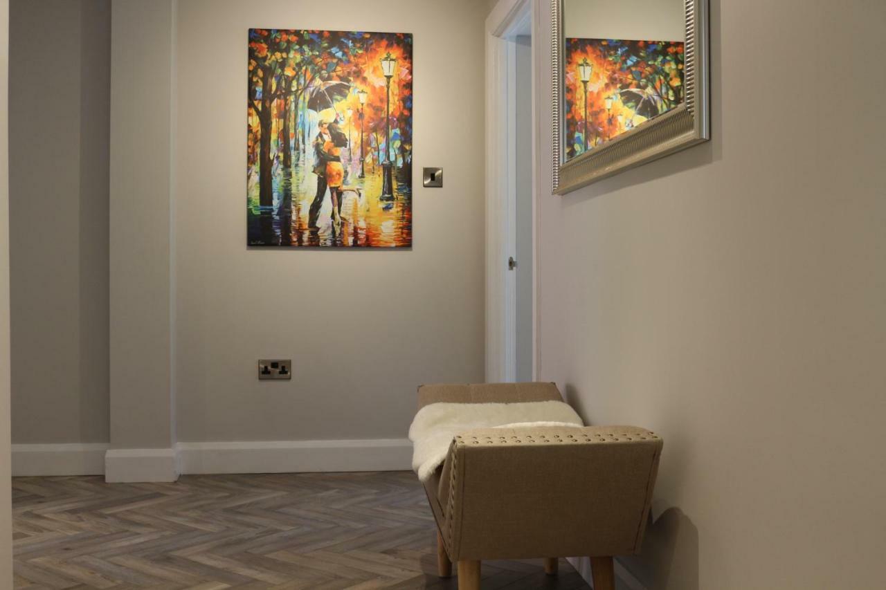 Queens Quarter Holiday Homes (Adults Only) Belfast Eksteriør billede