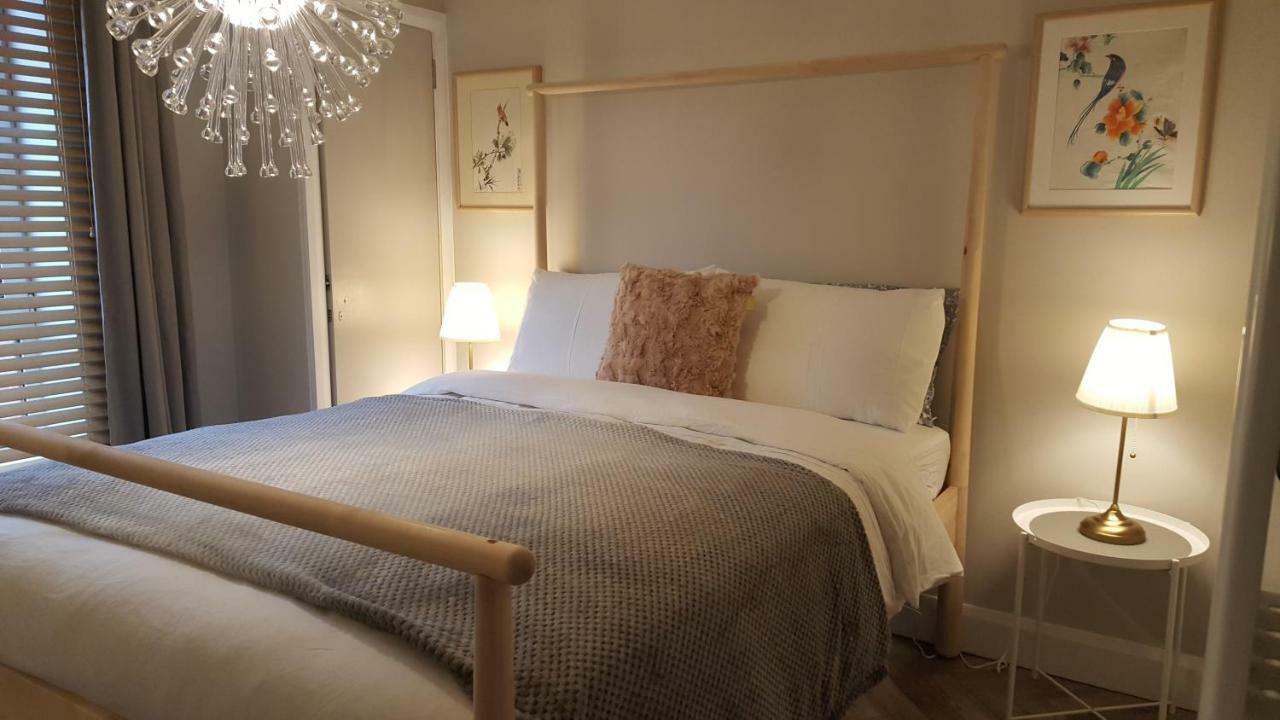 Queens Quarter Holiday Homes (Adults Only) Belfast Eksteriør billede