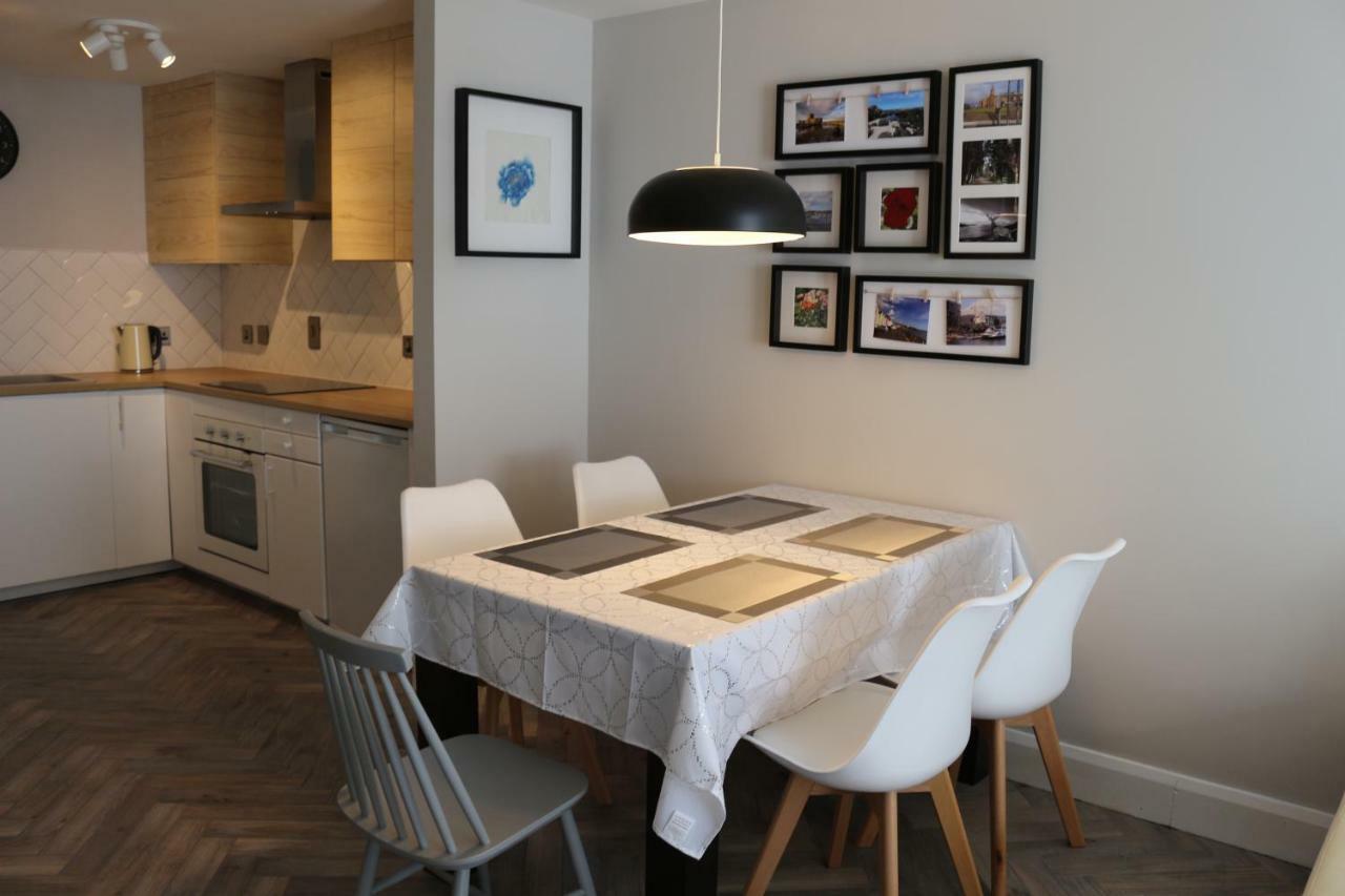 Queens Quarter Holiday Homes (Adults Only) Belfast Eksteriør billede