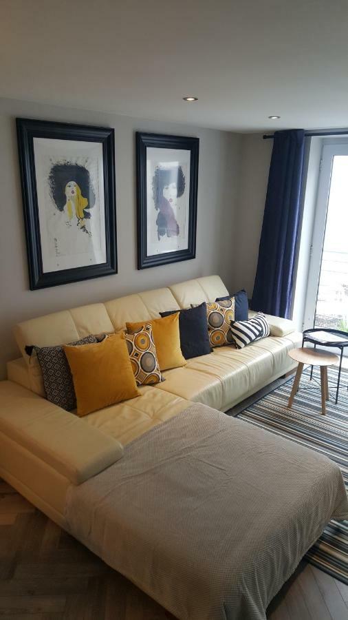 Queens Quarter Holiday Homes (Adults Only) Belfast Eksteriør billede